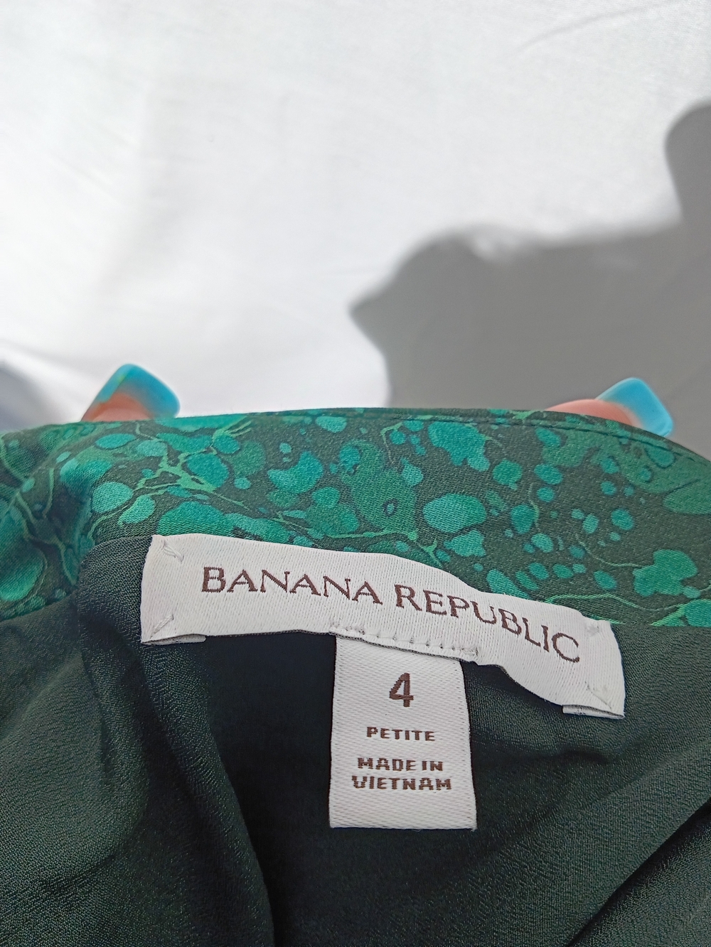 Banana Republic Deep Emerald V-Neck Midi Dress - Picture 3 of 5